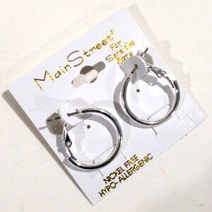 Polished Elegant Stylish Silver tone Hoop Earrings - Women's Fashion Jewelry